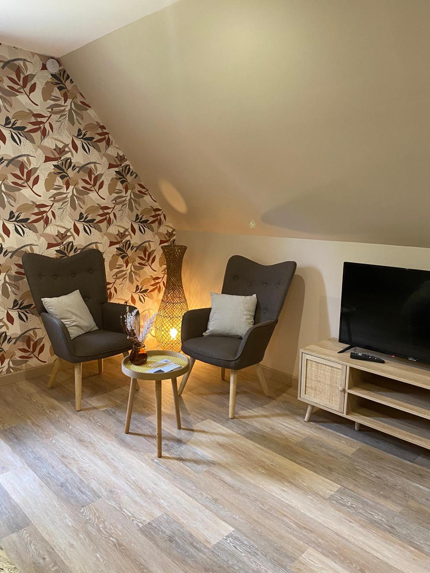 Domaine De Lithos Bed & Breakfast Fossemagne Dış mekan fotoğraf