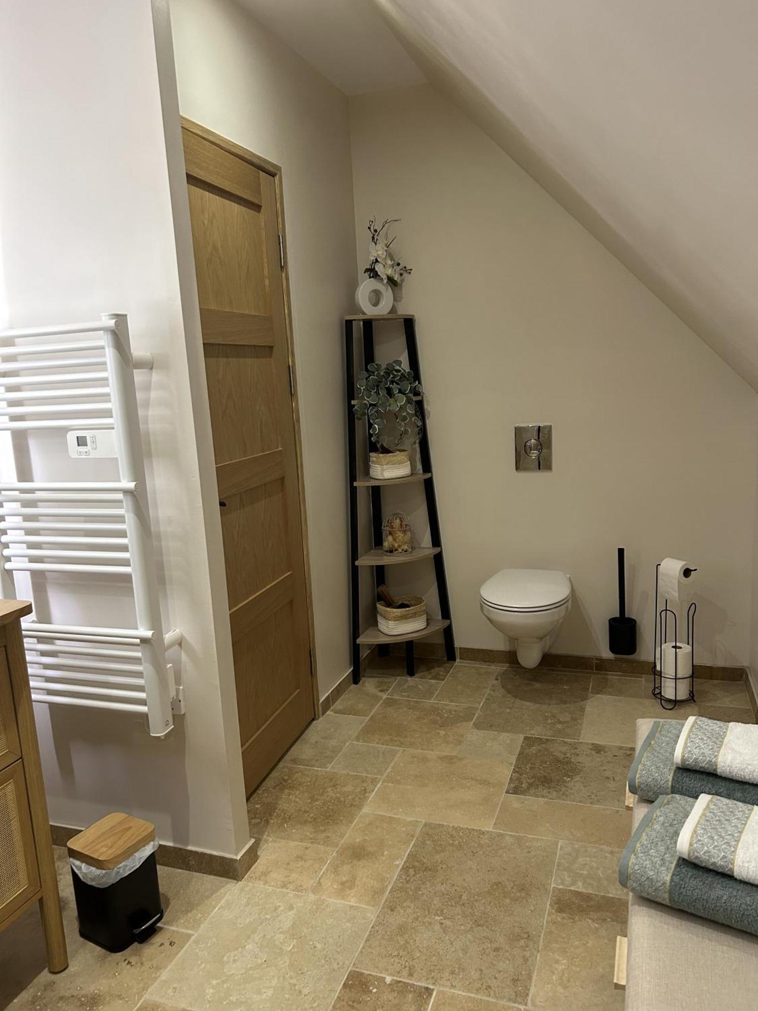 Domaine De Lithos Bed & Breakfast Fossemagne Dış mekan fotoğraf